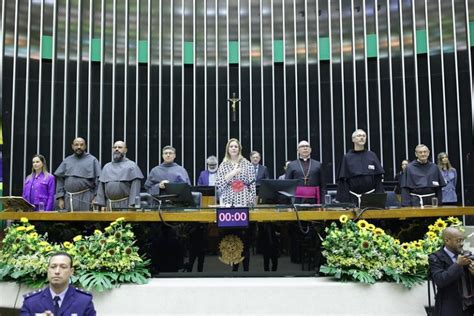 Sessão na Câmara dos Deputados homenageia os 50 anos da Província São