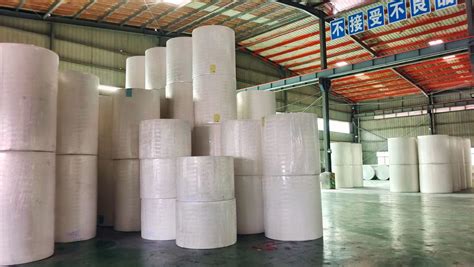 Virgin Wood Pulp Jumbo Mother Rolls Of Raw Material For Toilet Tissue