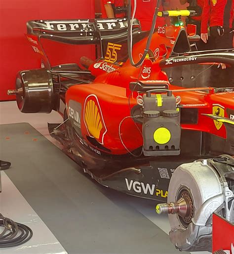 Ferrari Adota Conceito Da Red Bull E Exibe Novos Sidepods Na Espanha