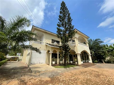 For Sale Recently Renovated 5 Bedroom House Gd 138 3935 Adjiringanor