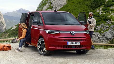 Volkswagen Multivan Ehybrid Matic More Electric Range And All Wheel Drive