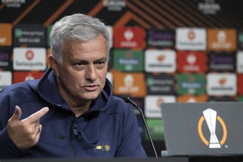 Cassano Critica La Sua Roma Mourinho Lo Gela Con Quel Brutto Ricordo