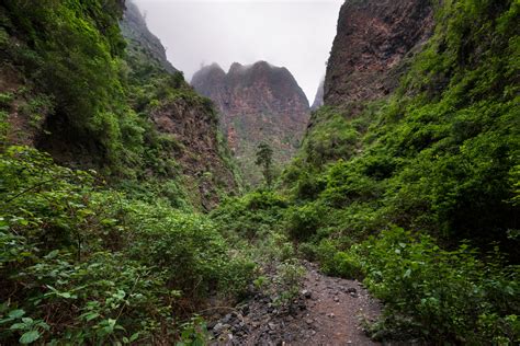 Los 10 barrancos más impresionantes de España para vivir una aventura