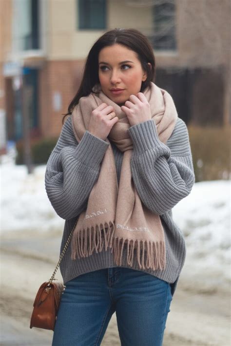 13 Winter Outfits for Short Petite Women That Flatter – fashionbylina.com