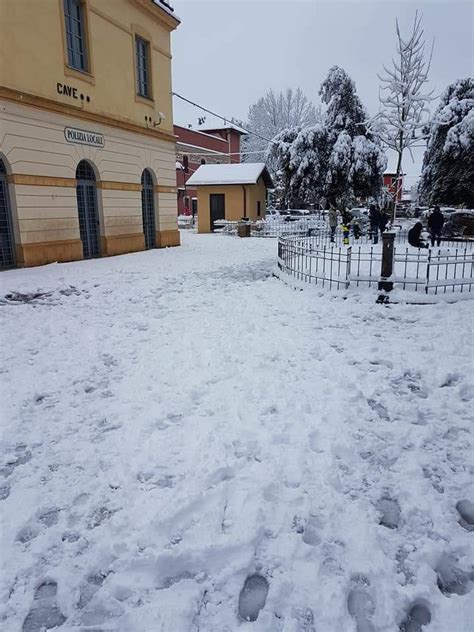 Gelo e neve in Italia ecco alcune immagini di alcune località del