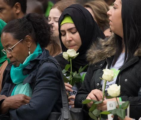 Grenfell Tower fire anniversary: Pictures from commemorations a year on ...