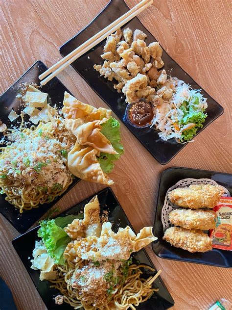 Pertama dan cabang baru , WIZZMIE ICON MALL GRESIK, jawa timur 2024 ...