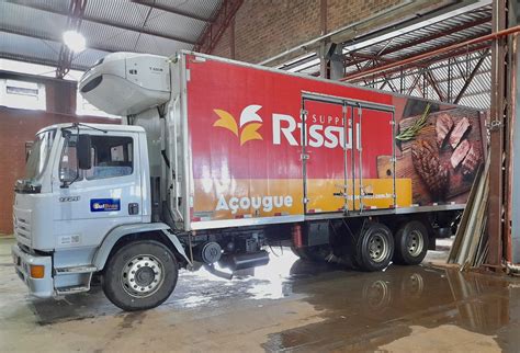 Rissul doa caminhão 1 6 toneladas de produtos de higiene e limpeza