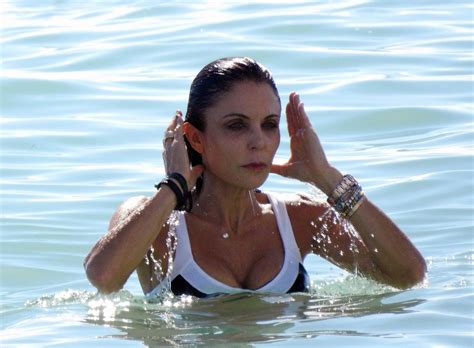 Bethenny Frankel Shows Off Toned Bikini Body In Miami Bethenny Frankel