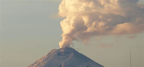 Chronological eruptions of the Cotopaxi – Barefoot Expeditions