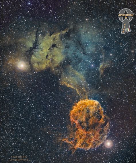 Jellyfish Nebula In Hubble Palette Apod Grag