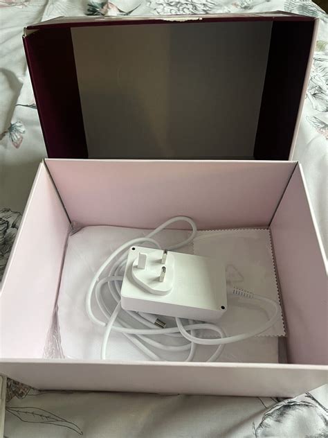 Philips Lumea Prestige Bri Ipl Hair Removal Device White Pink