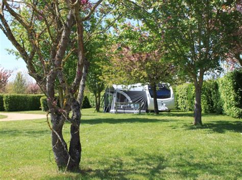 Camping La Clé De Saône Campingfrankrijkeu