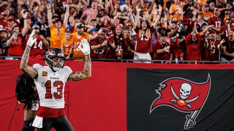 Wr Mike Evans And Bucs Agree To New Deal