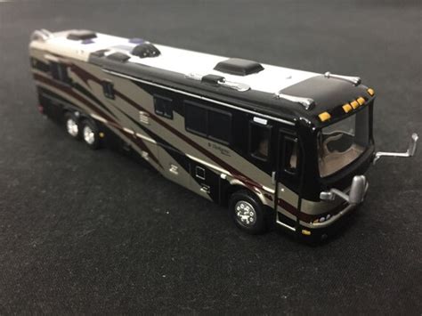 Ho Scale Monaco Coach Co New Die Cast Camper Caravan