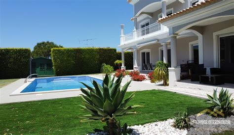 Bed Villa For Sale In Vale Formoso Almancil Algarve Algarve