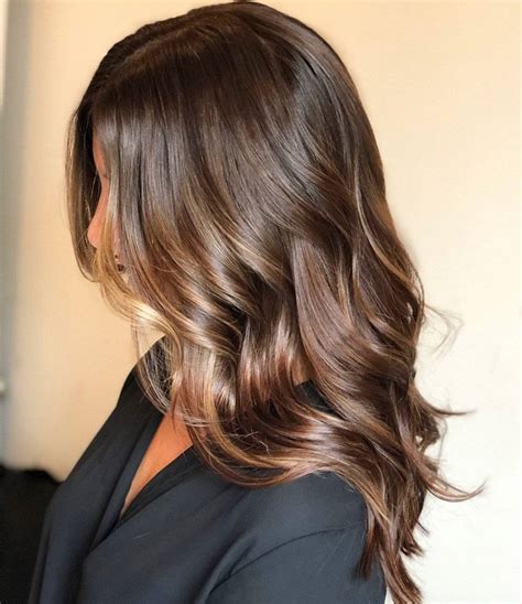 Balayage En Morenas La T Cnica De Color Para Mantener Tu Balayage