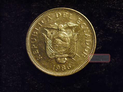 Ecuador Un Sucre Vintage Ecudorian Dollar Coin Flip