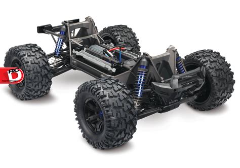 Traxxas - X-Maxx Electric Monster Truck_3 copy - RC Driver