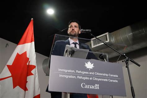 Ottawa Aims To Welcome 500000 Immigrants Per Year By 2025 The Globe