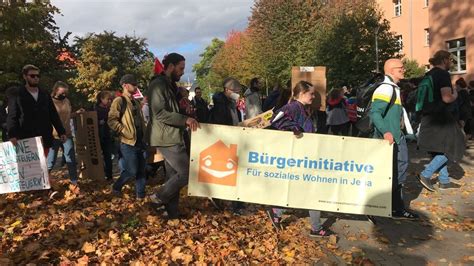 Menschen Bei Demo In Jena Gegen Belastungen Durch Energiekrise