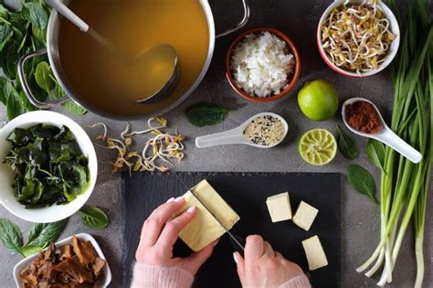 How To Make Dashi A Basic Japanese Soup Stock Question Japan