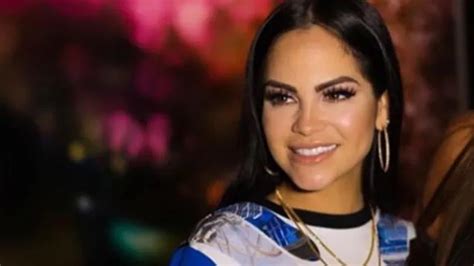 Natti Natasha En Instagram Cantante Hace Sensual Baile En Cuarto De