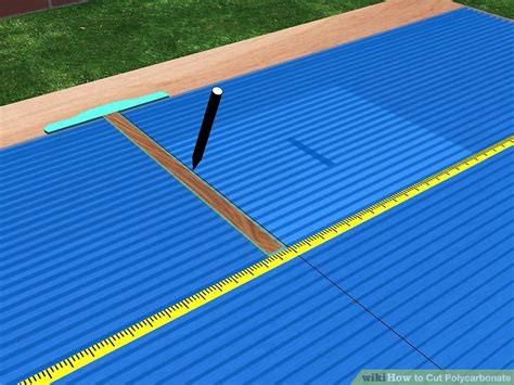 5 Ways to Cut Polycarbonate - wikiHow