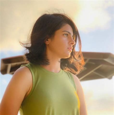 9 Hot Sexy Priya Punia Bikini Pics