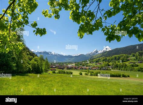 Bischofswiesen Mit Dem Watzmann Im Hintergrund Berchtesgadener Land