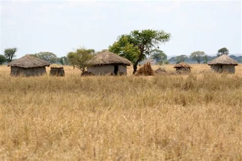 Mud Huts Stock Photos Royalty Free Mud Huts Images Depositphotos