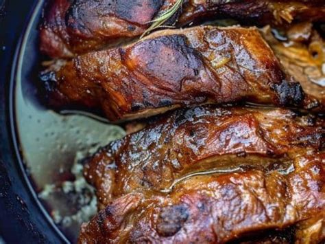 how long to cook country style ribs in dutch oven