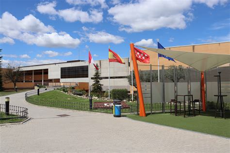 Podemos Sanse: "Está en el aire que el Polideportivo Dehesa Boyal siga