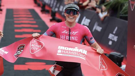 Platz Drei F R Daniela Bleymehl Jackie Hering Gewinnt Ironman Hamburg