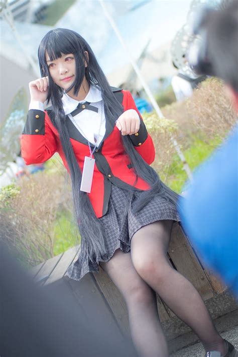 Black Hair Anime Girl Cosplay