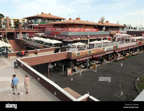 Yumbo shopping centre, Maspalomas, Gran Canaria, Canary Islands Stock ...