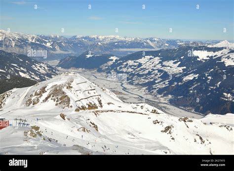 Skiing in Austria Stock Photo - Alamy