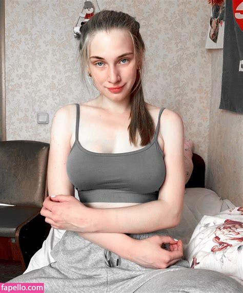 Girl Valerie Aprikosin Superbanka Nude Leaked OnlyFans Photo 38