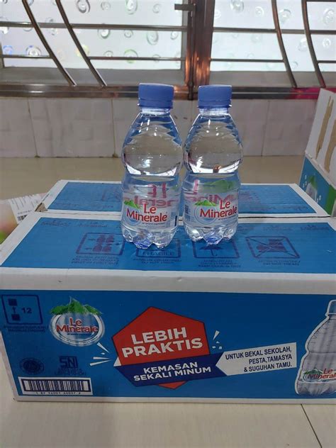 Le Minerale Air Mineral Botol Kecil Ml Lazada Indonesia