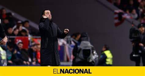 Xavi Hern Ndez Le Pide Que No Se Vaya Del Bar A Y Le Hace Caso