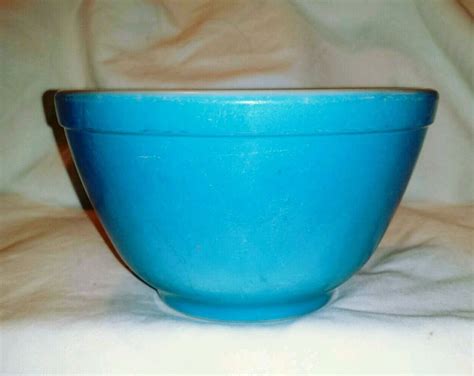 Vtg Pyrex Primary Color Blue Mixing Nesting Bowl Small Pyrex Primary