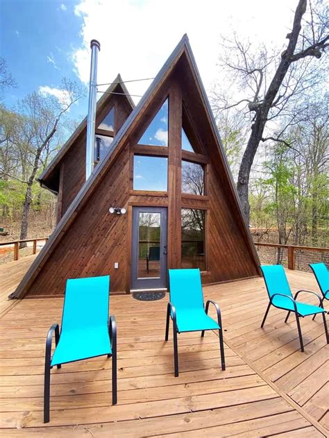 13 Best Eureka Springs Treehouse Cabins in Arkansas 2024 - Top Treehouses