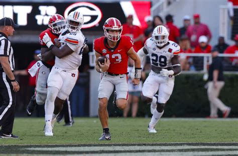 Georgia Football Stetson Bennett Is A Qb God Without Equal