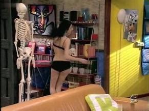 7 VIDAS NUDE SCENES AZNude