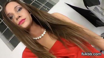 Hot Looker Spreads Her Vagina And Enjoys Hardcore Sex XVIDEOS