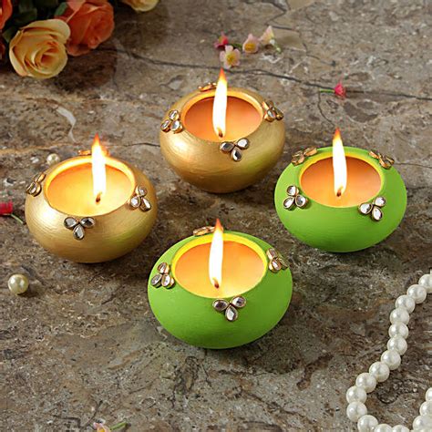 Buy Send Matki Diyas With Kundan Work Online FNP