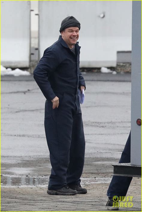 Matt Damon Casey Affleck Make A Run For It On Set Of Their New Movie