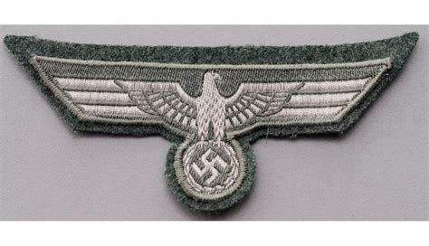 WWII German Wehrmacht Insignia Lot