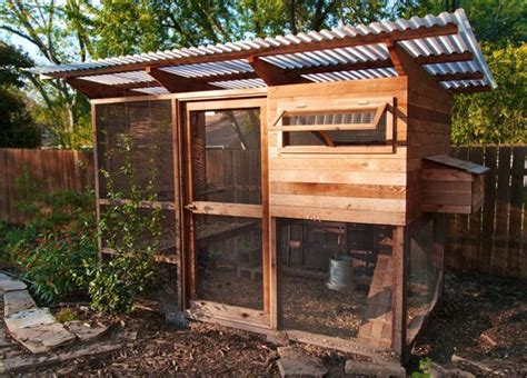 Roof Idea Chicken Coop Plans Walk In Chicken Coop Diy Chicken Coop