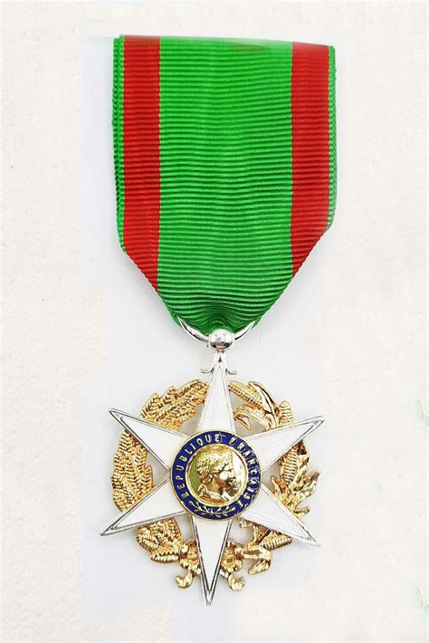 Croix de Chevalier Mérite Agricole en bronze argenté Morange Candas